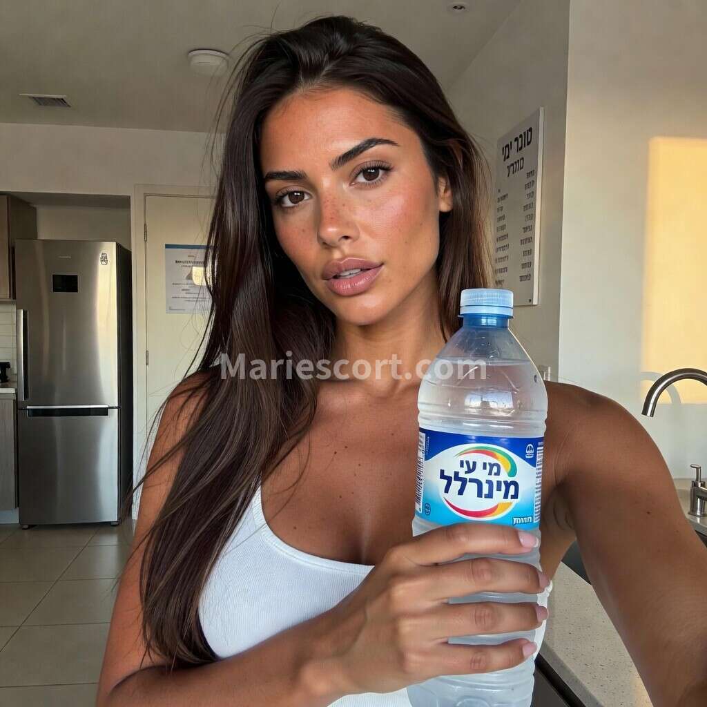 למה גברים חוזרים שוב ושוב לדירות דיסקרטיות – החוויה האמיתית שכולם מדברים עליה